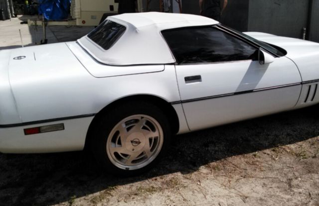 1989 Chevrolet Corvette - photo 2