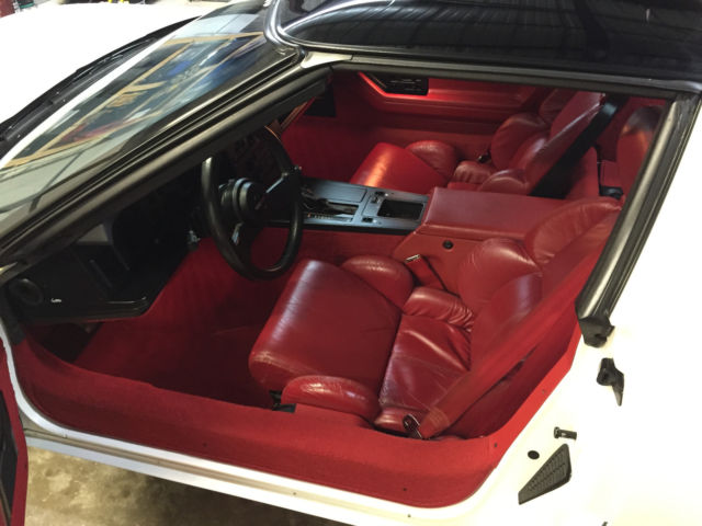1989 Chevrolet Corvette - photo 2