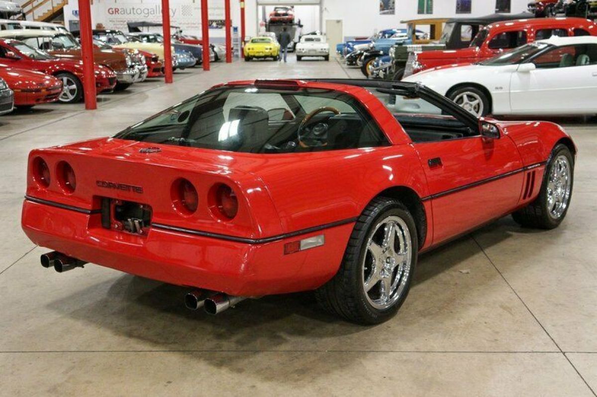 1989 Chevrolet Corvette - photo 5
