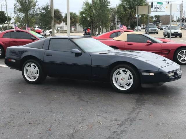 1989 Chevrolet Corvette Base 2dr Hatchback - photo 6
