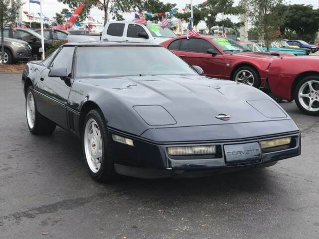 1989 Chevrolet Corvette Base 2dr Hatchback - photo 8