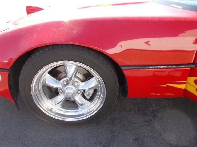 1989 Chevrolet Corvette - photo 2