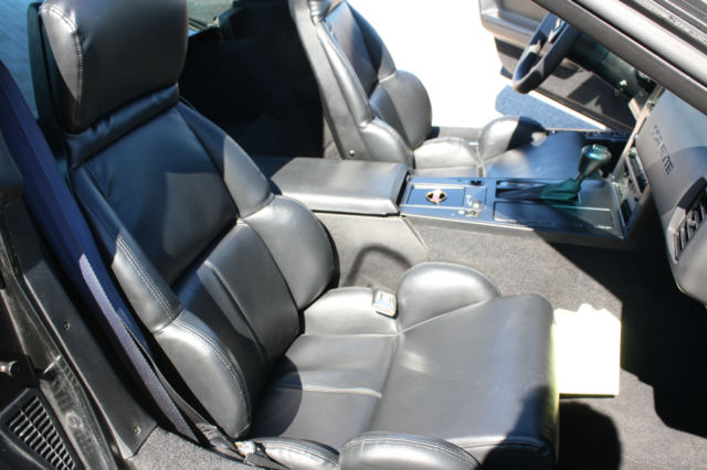 1989 Chevrolet Corvette Base Hatchback 2-Door - photo 9