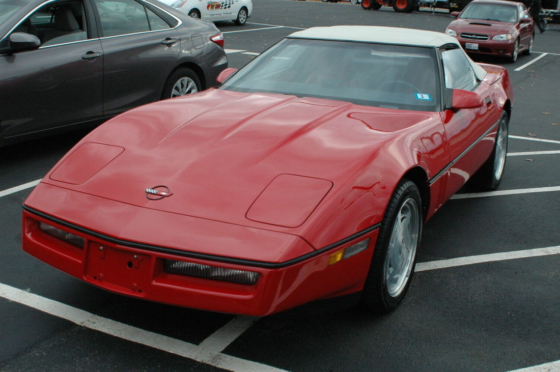 1989 Chevrolet Corvette - photo 2