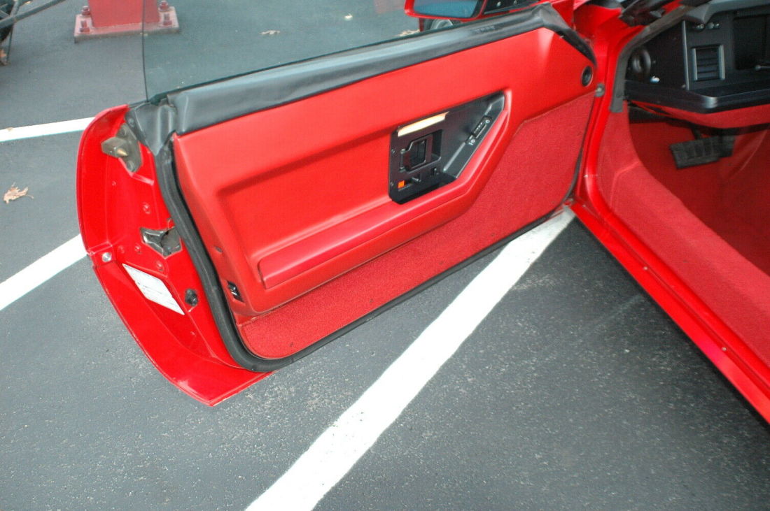 1989 Chevrolet Corvette - photo 9