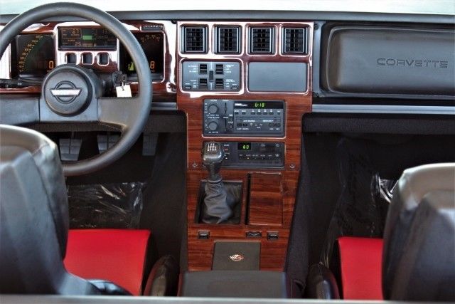 1989 Chevrolet Corvette Convertible - photo 13