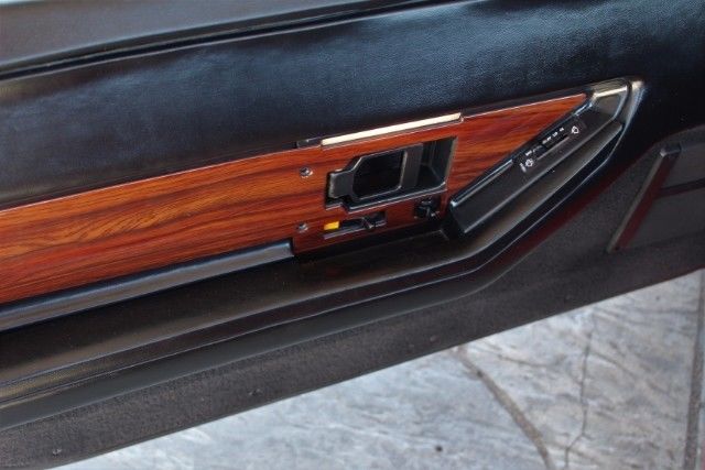 1989 Chevrolet Corvette Convertible - photo 10