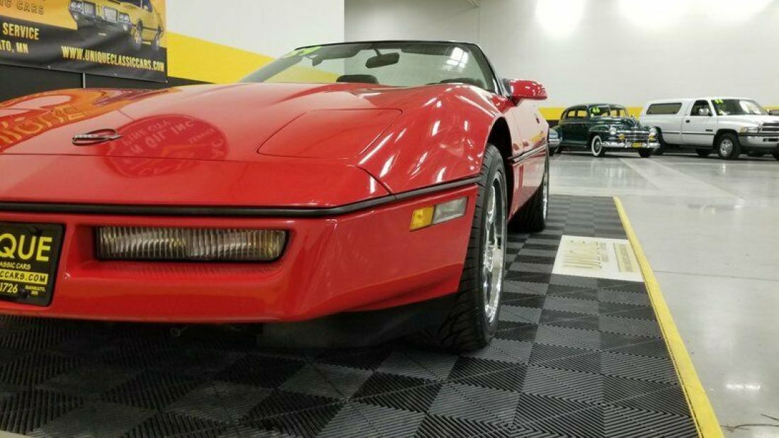 1989 Chevrolet Corvette Convertible - photo 9