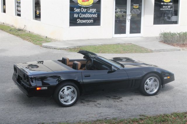1989 Chevrolet Corvette Only 19,000 Actual Miles - photo 12