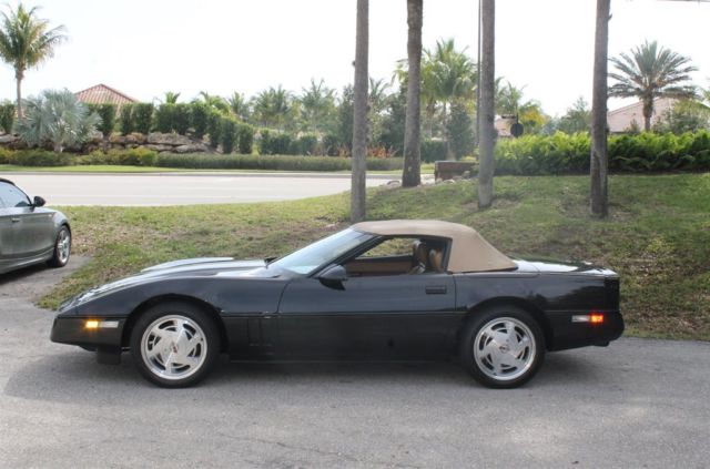 1989 Chevrolet Corvette Only 19,000 Actual Miles - photo 4