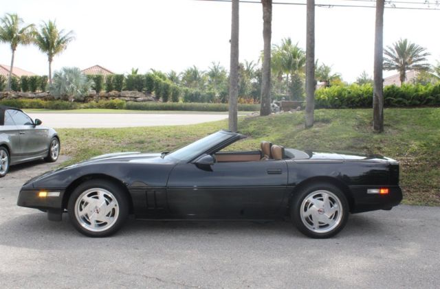 1989 Chevrolet Corvette Only 19,000 Actual Miles - photo 8