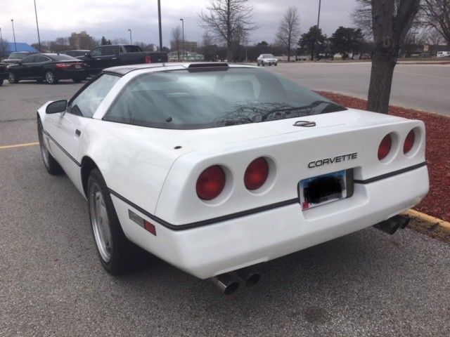 1989 Chevrolet Corvette Coupe with low miles & in good shape! 1989 Chevrolet Corvette