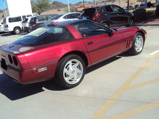 1989 Chevrolet Corvette Hatchback 2-Door - photo 2