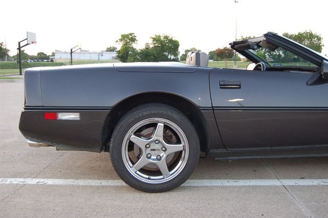 1989 Chevrolet Corvette LOW MILES, RARE COLOR - photo 12