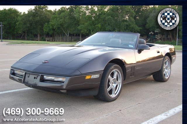 1989 Chevrolet Corvette LOW MILES, RARE COLOR - photo 2