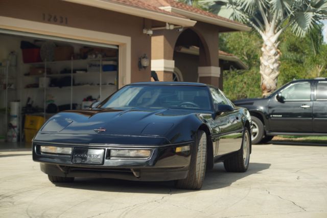 1989 Chevrolet Corvette - photo 2