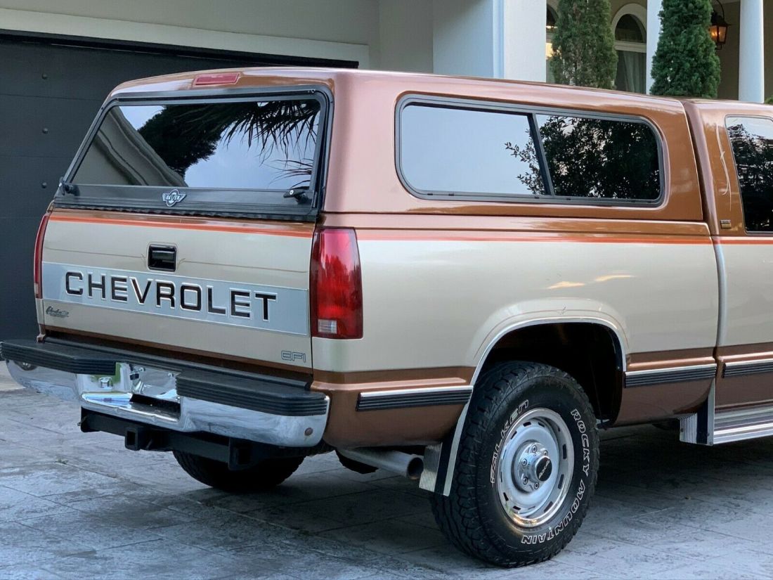 1989 Chevrolet C/K Pickup 2500 Silverado 2500 - photo 10