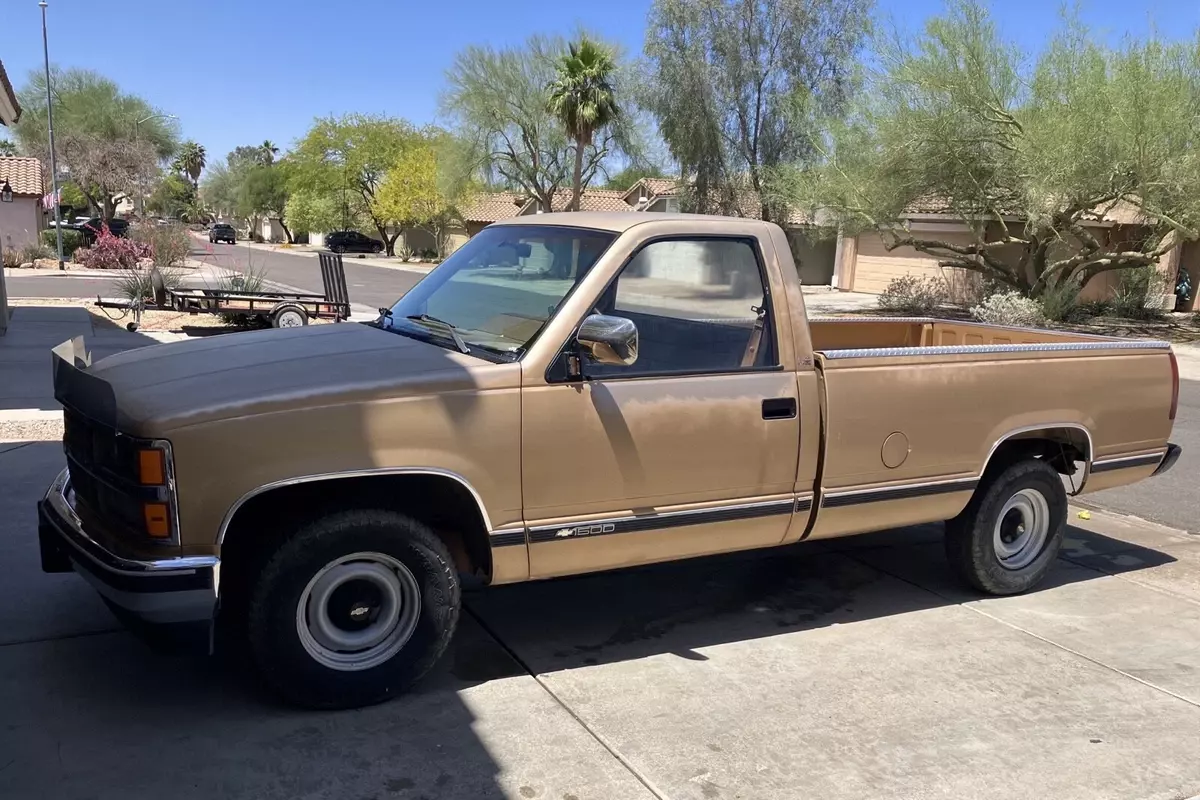1989 Chevrolet Gmt-400 Pickup Brown C1500 1989 Chevrolet C/K Pickup 1500 C1500