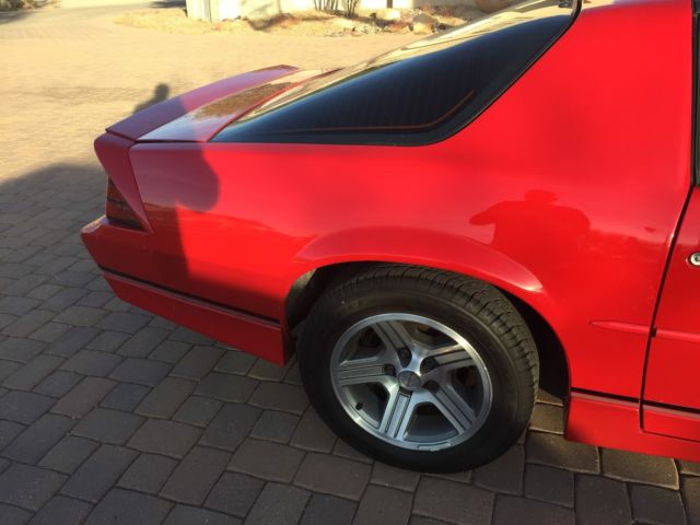 1989 Chevrolet Camaro IROC-Z - photo 13