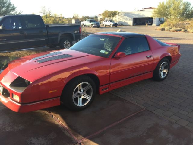1989 Chevrolet Camaro IROC-Z - photo 2