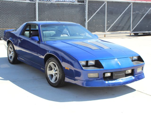 1989 Chevrolet Camaro IROC Z28 - photo 3