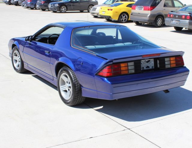 1989 Chevrolet Camaro IROC Z28 - photo 5