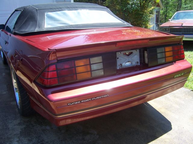 1989 Chevrolet Camaro IROC Z28 - photo 6