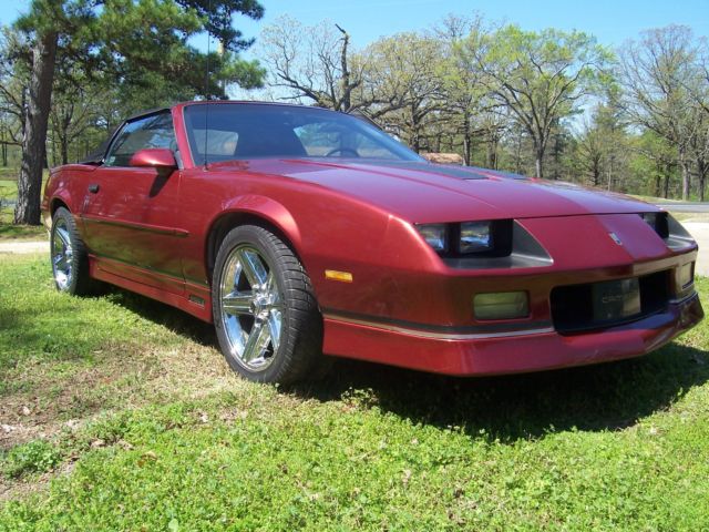 1989 Chevrolet Camaro IROC Z28 - photo 8