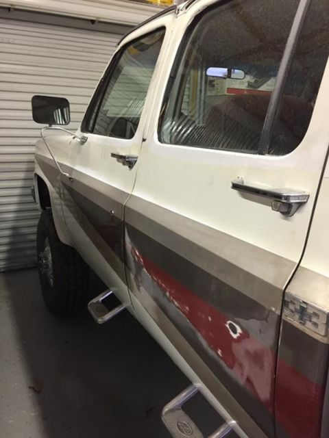 1989 Chevrolet C/K Pickup 3500 Silverado - photo 8