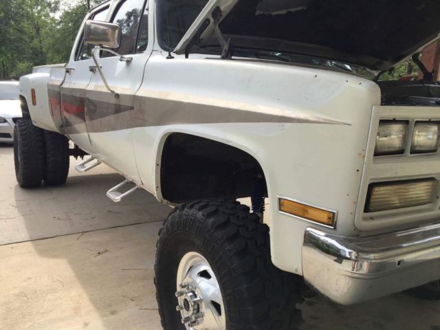 1989 Chevrolet C/K Pickup 3500 Silverado - photo 12
