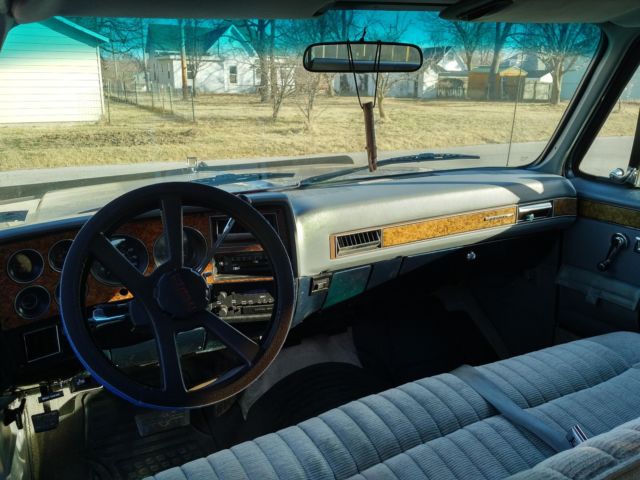 1989 Chevrolet Suburban Silverdao - photo 4