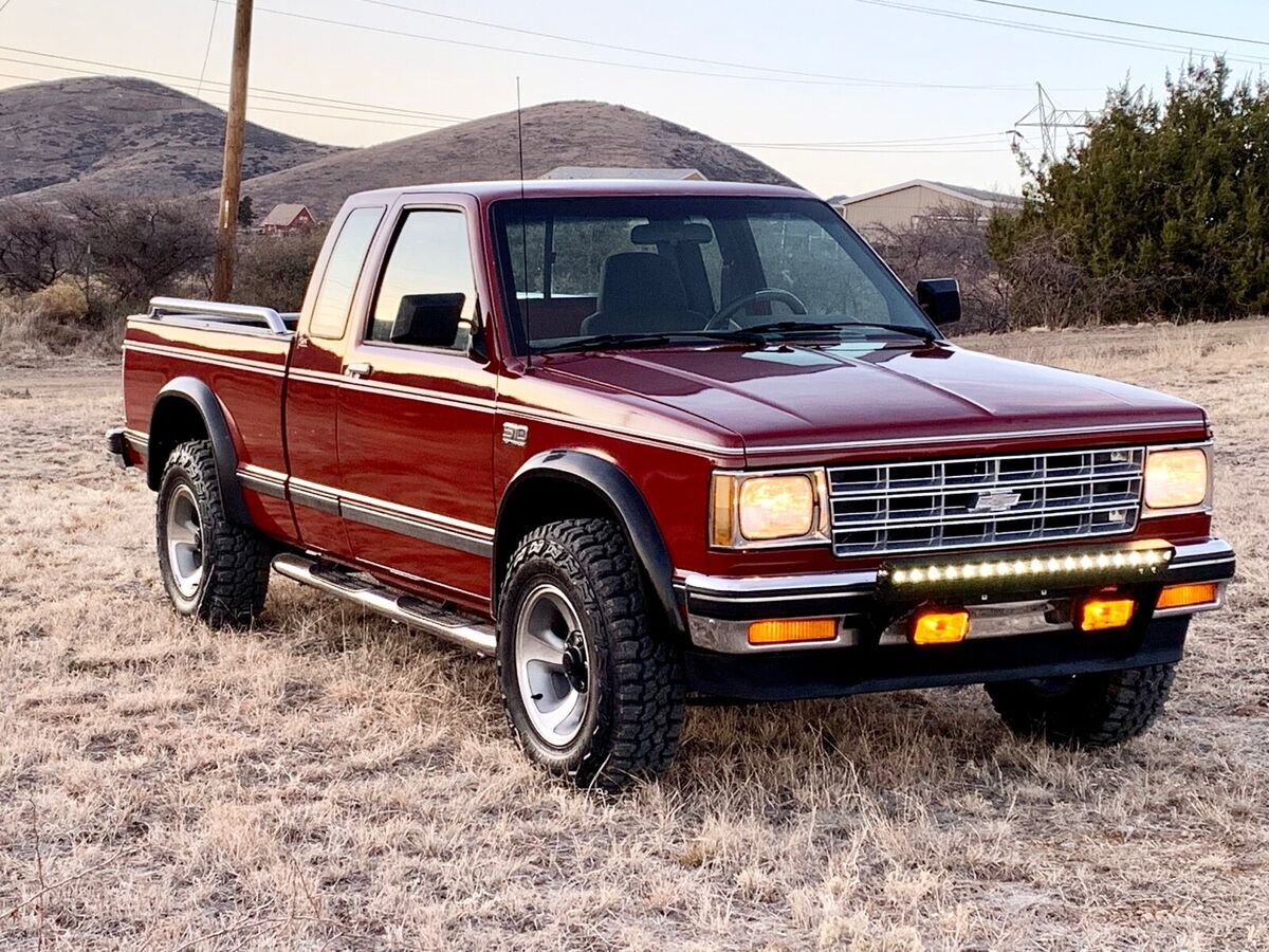 1989 Chevrolet S-10 S10 4x4 5.3 LS V8 fuel injection conversion - photo 3