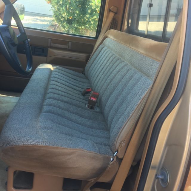 1989 Chevrolet Silverado 1500 4X4 Selling At A Worldwide No Reserve Auction - photo 13