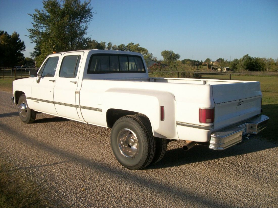 1989 Chevrolet Silverado 3500 Silverado - photo 3