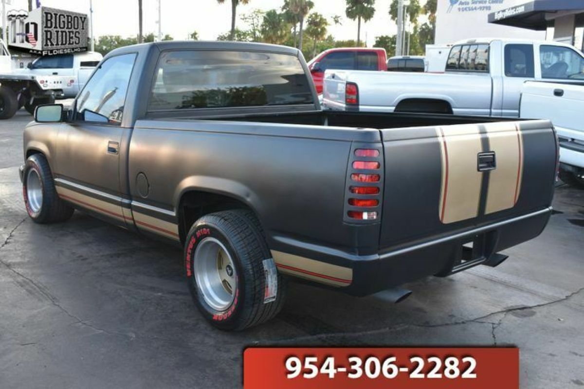 1989 Chevrolet 1/2 Ton Pickups SS - photo 2
