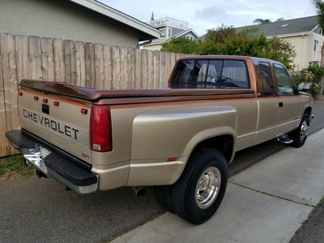 1989 Chevrolet C/K Pickup 3500 BEAUTIFUL CALIFORNIA TRUCK - photo 11