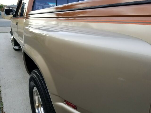1989 Chevrolet C/K Pickup 3500 BEAUTIFUL CALIFORNIA TRUCK - photo 4