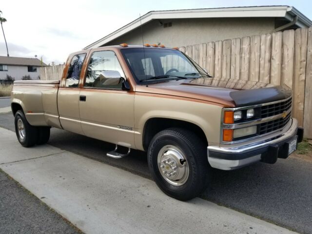 1989 Chevrolet C/K Pickup 3500 BEAUTIFUL CALIFORNIA TRUCK - photo 9