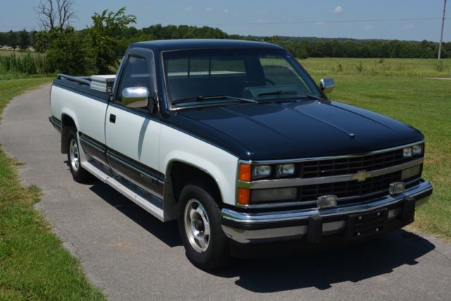 1989 Chevrolet Silverado 1500 One Owner - 5.7L 104k Miles - photo 8