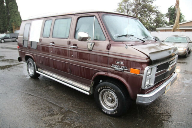 1989 Chevrolet G20 Van - photo 6