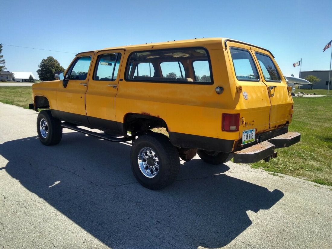 1989 Chevrolet Suburban - photo 3