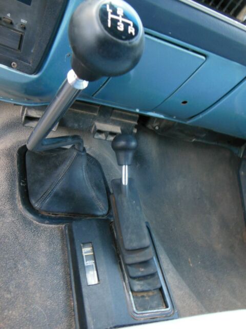 1989 Chevrolet Suburban - photo 7