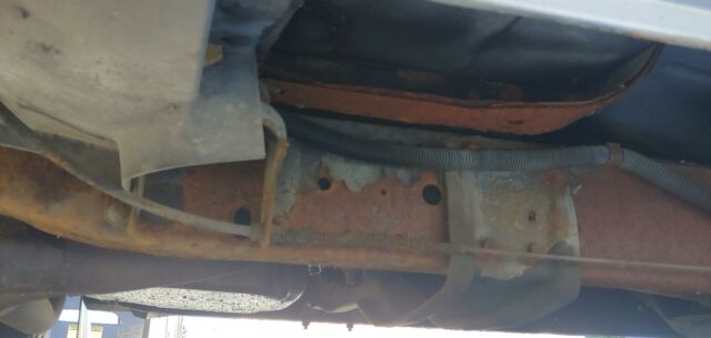 1989 Chevrolet Suburban -- - photo 10
