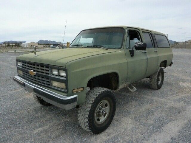 1989 CHEVROLET SUBURBAN 4 X 4 GREAT OFF ROADER LIFT KIT RUNS GREAT 350 V8 AUTO 1989 Chevrolet Suburban