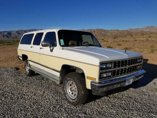 1989 Chevrolet Suburban Silverado