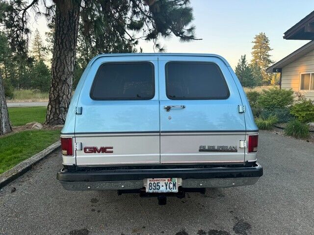 1989 Chevrolet Suburban - photo 3