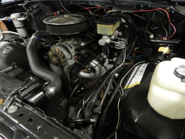 1989 Chevrolet Suburban Silverado - photo 12