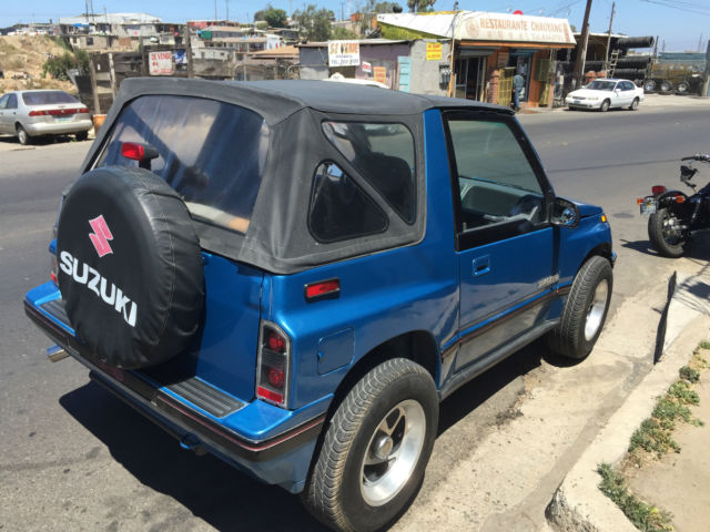 1989 Chevrolet Tracker - photo 2