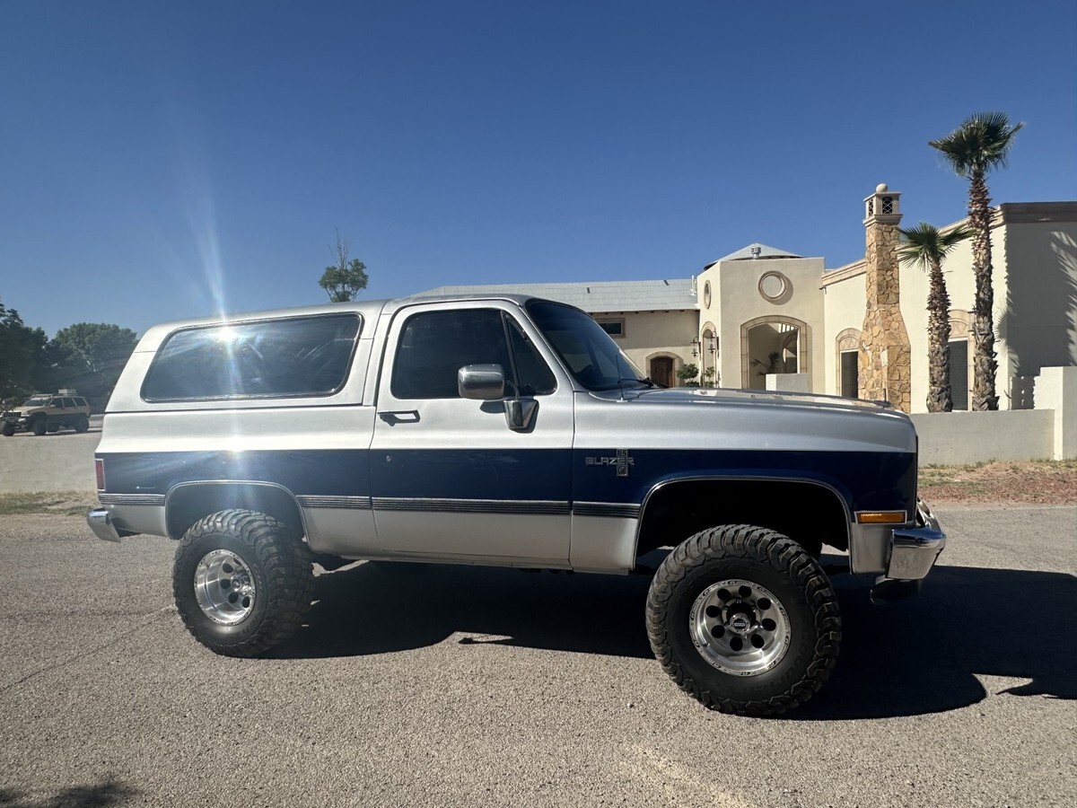 1989 Chevrolet Blazer Silverado - photo 2