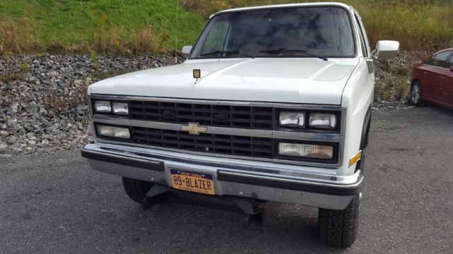 1989 Chevrolet Blazer SILVERADO - photo 2
